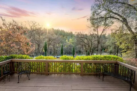 Exterior - 20114 Tiger Tail Rd, Grass Valley, CA 95949 photo 20 of 27