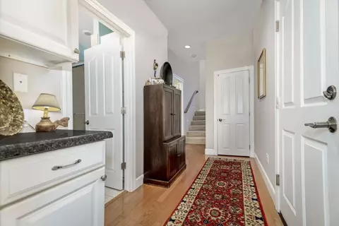 Entry Way - 20114 Tiger Tail Rd, Grass Valley, CA 95949 photo 5 of 10