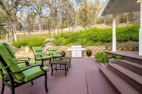 Exterior - 20114 Tiger Tail Rd, Grass Valley, CA 95949 photo 4 of 27