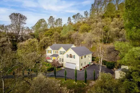 Exterior - 20114 Tiger Tail Rd, Grass Valley, CA 95949 photo 18 of 27