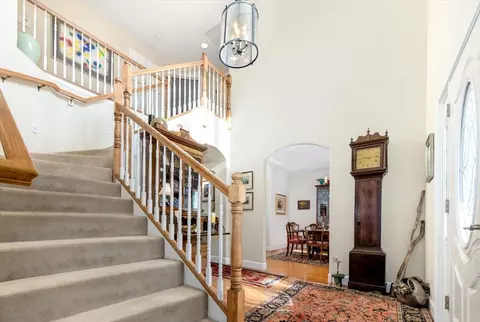 Entry Way - 20114 Tiger Tail Rd, Grass Valley, CA 95949 photo 7 of 10