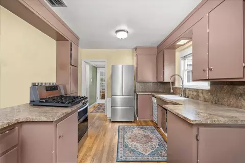 Kitchen - 1014 Yale Ave, Modesto, CA 95350 photo 1 of 2