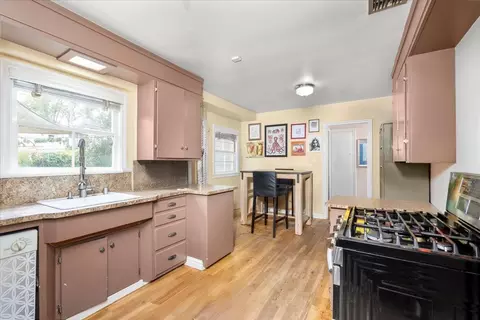 Kitchen - 1014 Yale Ave, Modesto, CA 95350 photo 2 of 2