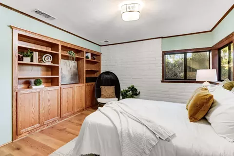 Bedroom - 1302 Oak Ave, Davis, CA 95616 photo 9 of 9
