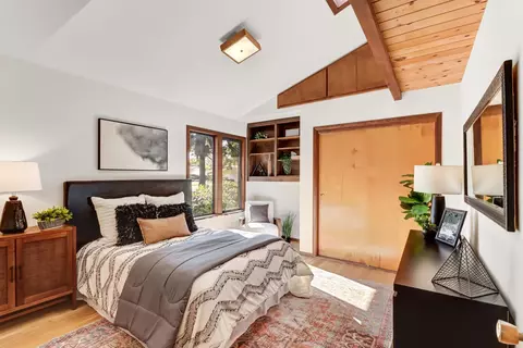 Bedroom - 1302 Oak Ave, Davis, CA 95616 photo 4 of 9