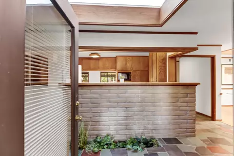 Entry Way - 1302 Oak Ave, Davis, CA 95616 photo 1 of 6