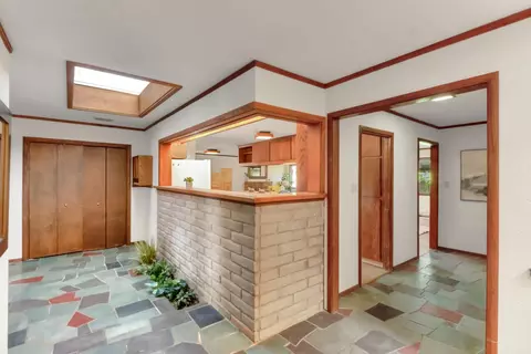 Entry Way - 1302 Oak Ave, Davis, CA 95616 photo 3 of 6