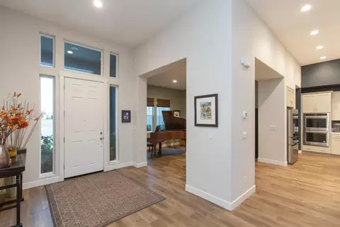 2754 Millstream Ln, Turlock, CA 95382 photo 9