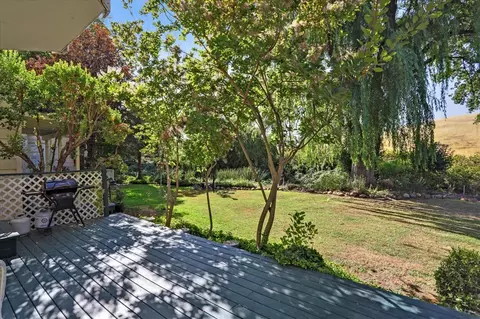 Exterior - 515 Clinton Rd, Jackson, CA 95642 photo 6 of 10