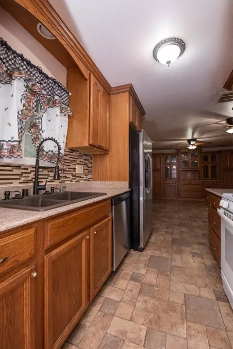 Kitchen - 404 Trask Ln, Modesto, CA 95354 photo 1 of 4