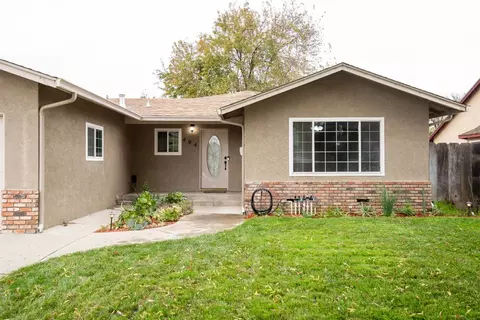 Exterior - 404 Trask Ln, Modesto, CA 95354 photo 3 of 6
