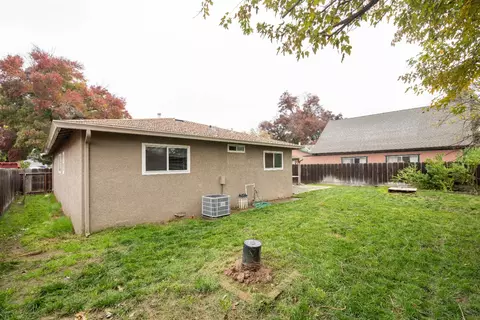 Exterior - 404 Trask Ln, Modesto, CA 95354 photo 6 of 6