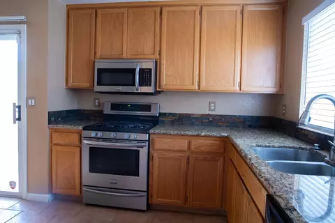 1528 Citrus Dr, Modesto, CA 95350 photo 11