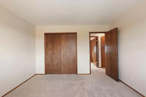 Bedroom - 22022 S 99 Frontage Rd, Ripon, CA 95366 photo 5 of 6