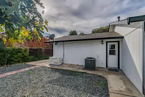 Exterior - 10370 Spunn Rd, Jackson, CA 95642 photo 17 of 22