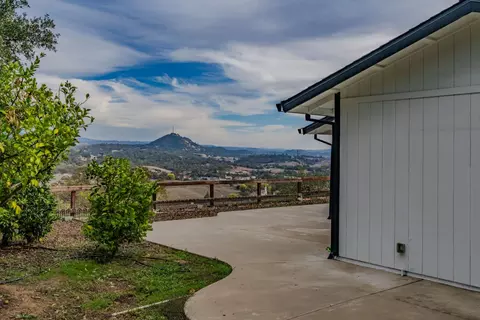 Exterior - 10370 Spunn Rd, Jackson, CA 95642 photo 6 of 22