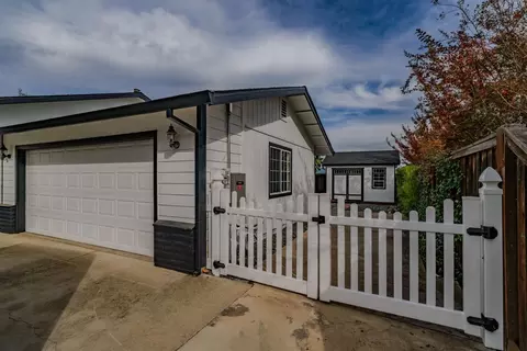 Exterior - 10370 Spunn Rd, Jackson, CA 95642 photo 5 of 22