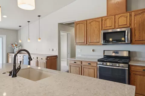Kitchen - 10370 Spunn Rd, Jackson, CA 95642 photo 2 of 13