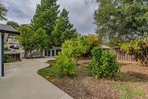 Exterior - 10370 Spunn Rd, Jackson, CA 95642 photo 11 of 22