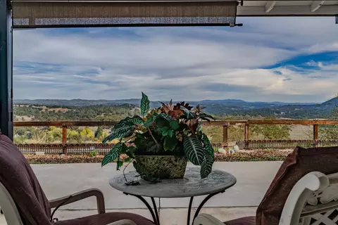 Exterior - 10370 Spunn Rd, Jackson, CA 95642 photo 13 of 22