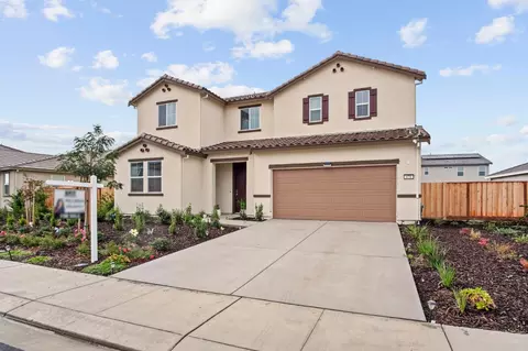 471 Villa Ticino Dr, Manteca, CA 95337 photo 2