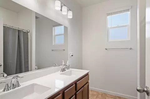 471 Villa Ticino Dr, Manteca, CA 95337 photo 22