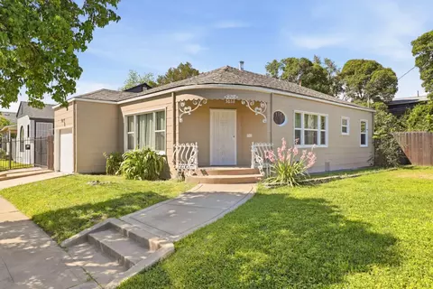 3016 42nd St, Sacramento, CA 95817