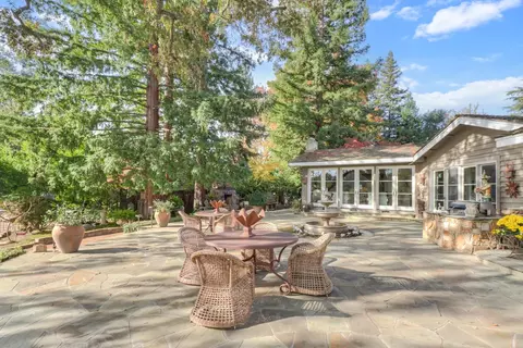 Exterior - 1892 Claremont Rd, Carmichael, CA 95608 photo 8 of 33