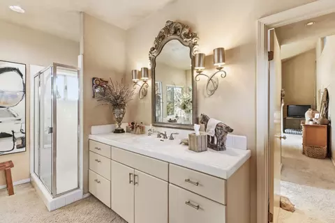 Bath - 1892 Claremont Rd, Carmichael, CA 95608 photo 1 of 6