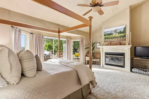 Bedroom - 1892 Claremont Rd, Carmichael, CA 95608 photo 2 of 6
