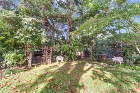 Exterior - 1892 Claremont Rd, Carmichael, CA 95608 photo 16 of 33