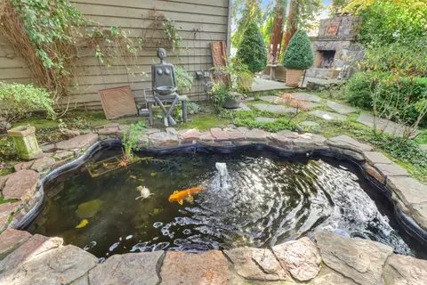 Exterior - 1892 Claremont Rd, Carmichael, CA 95608 photo 24 of 33