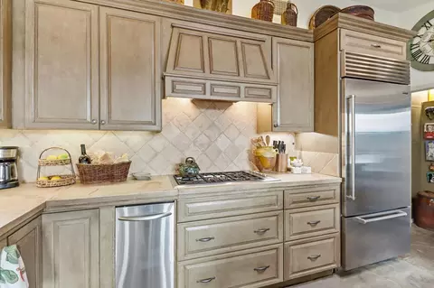 Kitchen - 1892 Claremont Rd, Carmichael, CA 95608 photo 3 of 7