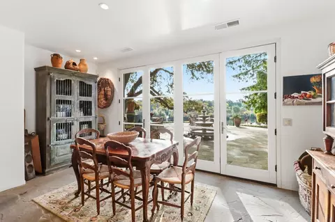 Dining - 1892 Claremont Rd, Carmichael, CA 95608 photo 4 of 5