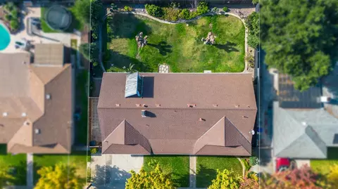 View/Area - 2801 Warwick Ln, Modesto, CA 95350 photo 1 of 8