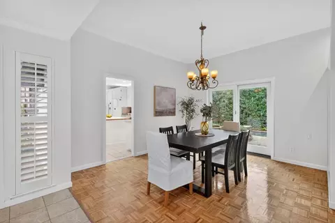 Dining - 1005 Harrington Way, Carmichael, CA 95608 photo 2 of 3
