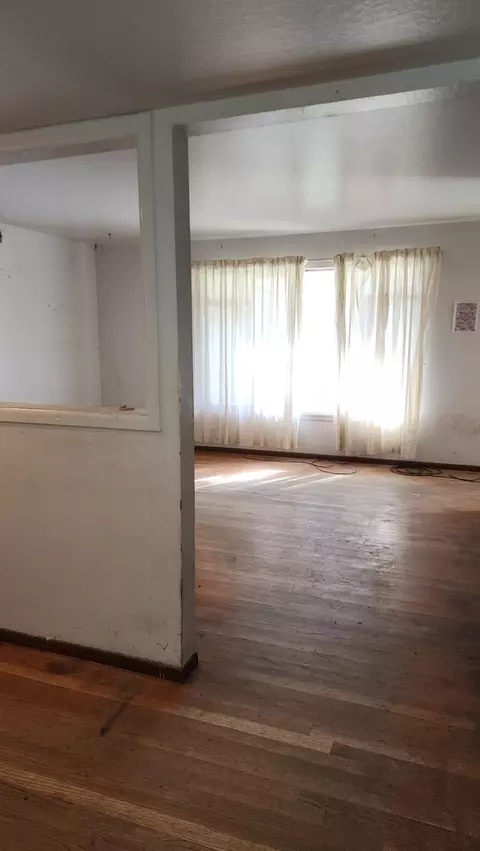 Living - 499 Leven St, Grimes, CA 95950 photo 5 of 9
