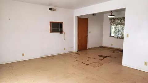 Living - 499 Leven St, Grimes, CA 95950 photo 3 of 9
