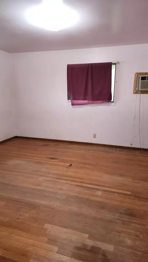 Bedroom - 499 Leven St, Grimes, CA 95950 photo 5 of 9