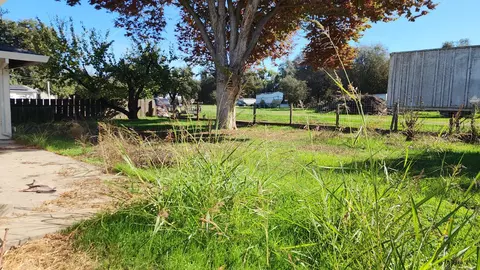 Exterior - 499 Leven St, Grimes, CA 95950 photo 13 of 17