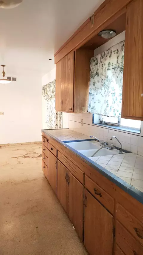 Kitchen - 499 Leven St, Grimes, CA 95950 photo 3 of 4