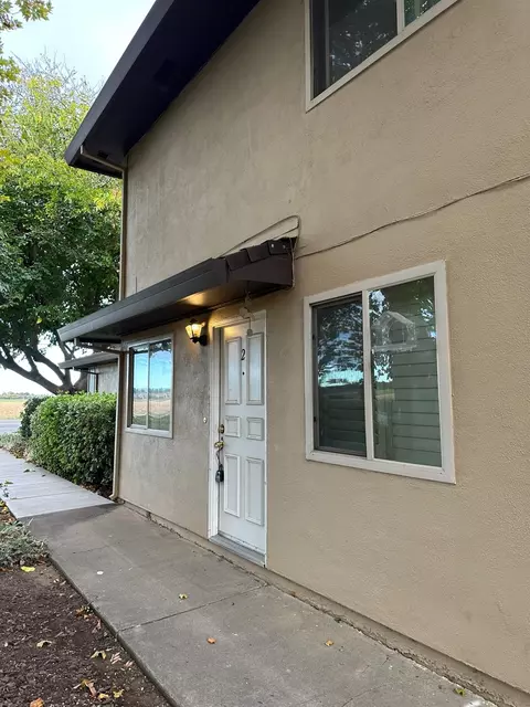 2900 Pole Line Rd #2, Davis, CA 95618 photo 3