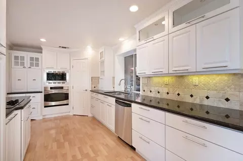 Kitchen - 2060 Onion Flat Ct, Cool, CA 95614 photo 3 of 5