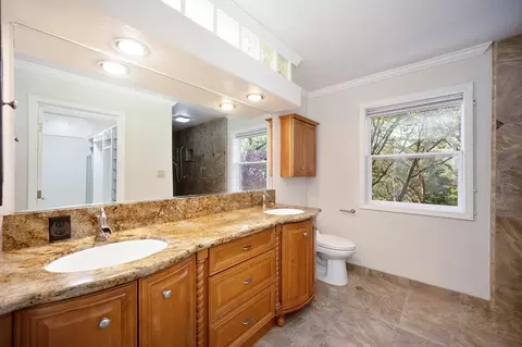 Bath - 2060 Onion Flat Ct, Cool, CA 95614 photo 1 of 4