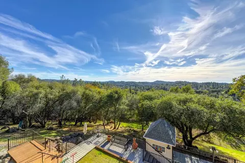 Exterior - 2060 Onion Flat Ct, Cool, CA 95614 photo 6 of 25