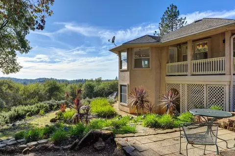 Exterior - 2060 Onion Flat Ct, Cool, CA 95614 photo 11 of 25