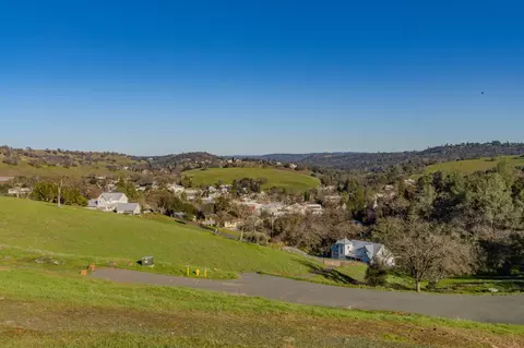 52 David Dr, Sutter Creek, CA 95685 photo 4
