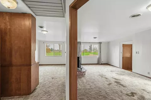Entry Way - 2679 Lobo Ave, Merced, CA 95348 photo 3 of 9