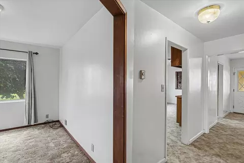 Entry Way - 2679 Lobo Ave, Merced, CA 95348 photo 5 of 9