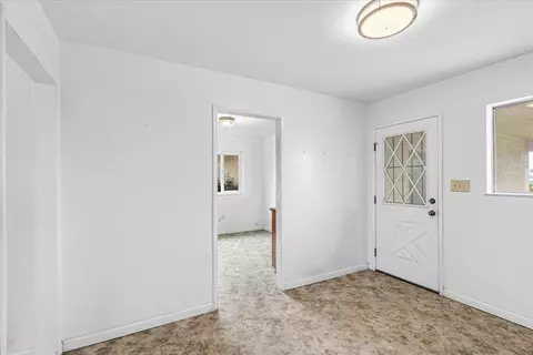 Entry Way - 2679 Lobo Ave, Merced, CA 95348 photo 7 of 9